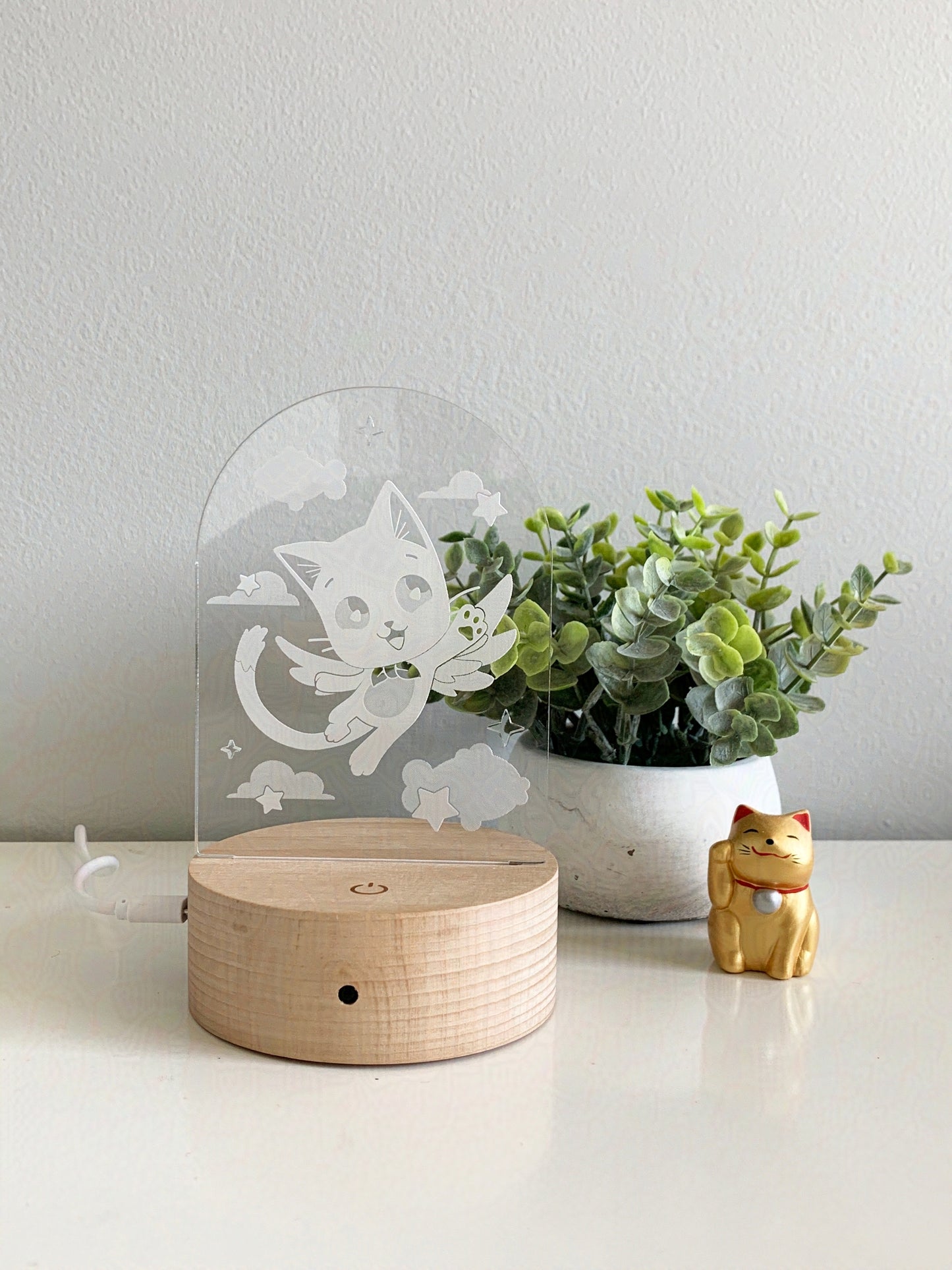 'Guild Exceed' Anime Night Light
